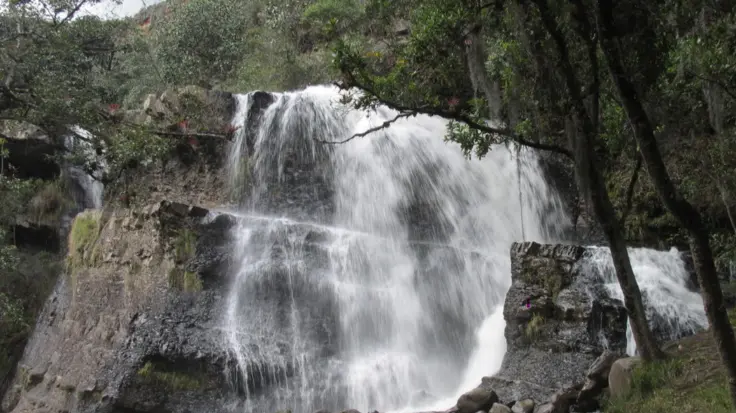 Cascade de Periquera en_Villa_de_Leyva-Boyacá, Colombie -Alentour de Bogota-visite guidé aux alentours de la capitale Bogota