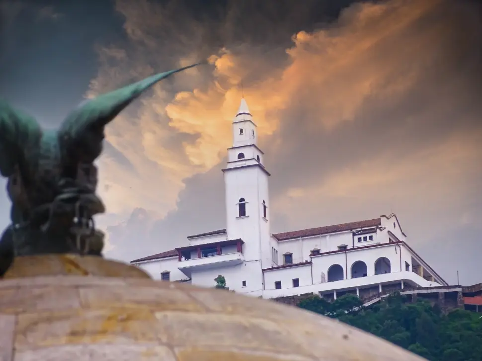 Sanctuaire du Seigneur de Montserrate Bogota, Cundinamarca Colombie, Amérique du Sud-Visite guidé historique-Candélaria-Finiculaire-téléphérique-sentier de randonnée